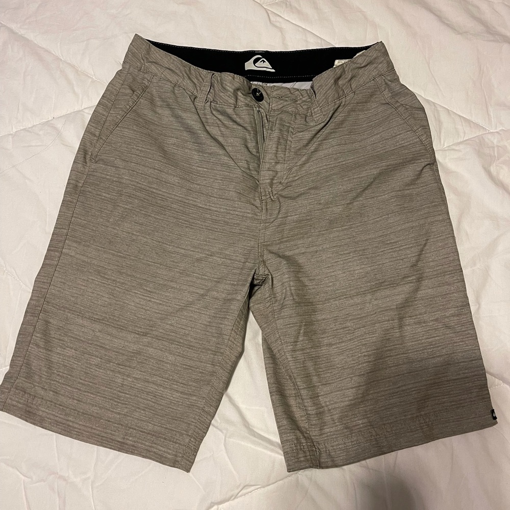 Men’s quiksilver shorts